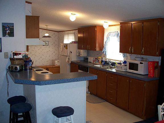 4th image of 161 Indian Hills Dr