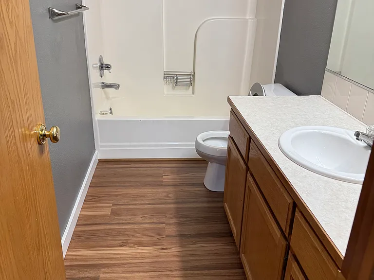 18366 SW Saddlebrook Ct — Photo 1