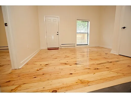 Rented by Fiddler Realty | media 40