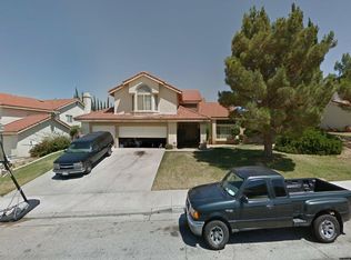 38840 Edgemont Dr, Palmdale, CA 93551
