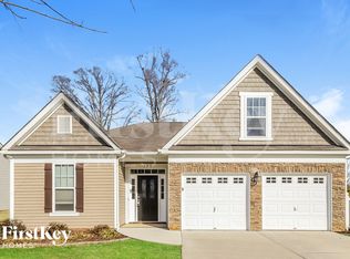 190 Parkview Ln, Advance, NC 27006