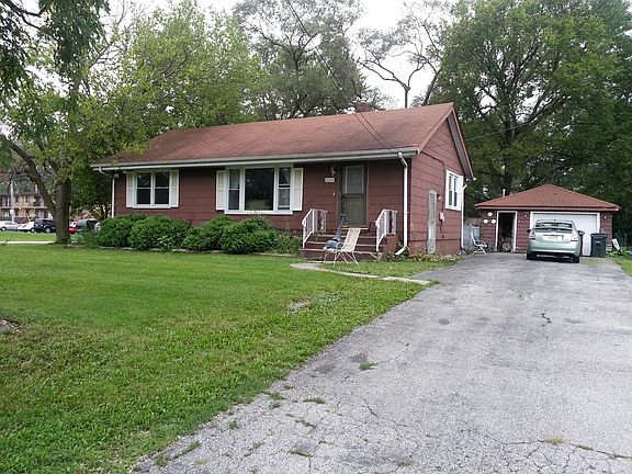 3rd image of 15250 Kenton Ave