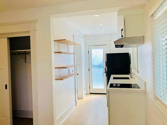 2nd image of 2828 Allesandro St #2828