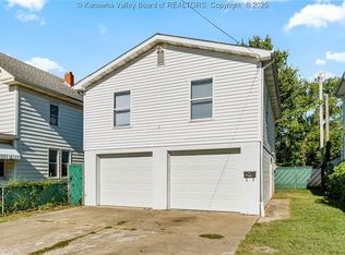 836 25th St, Huntington, WV 25703