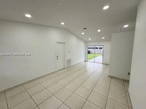 Naroca Estates — Photo 4