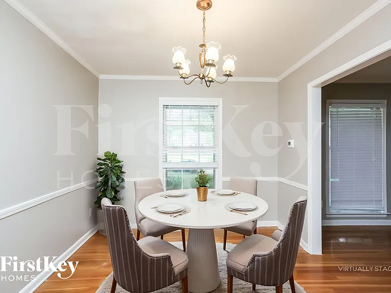 5482 Timmons Ave — Photo 6