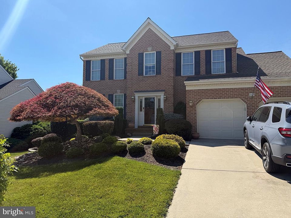 1st image of 309 Streett Cir