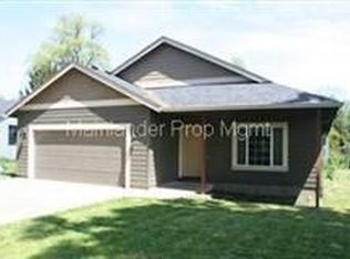 1530 NE 10th Ave, McMinnville, OR 97128