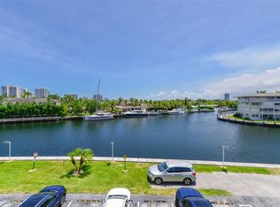 401 Golden Isles Dr APT 312, Hallandale Beach, FL 33009