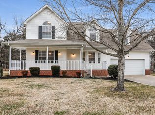 510 Pointe Clear Dr, Smyrna, TN 37167
