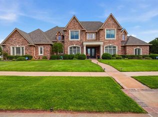 7707 NW Wyatt Lake Dr, Lawton, OK 73505