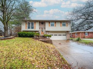 1197 Oakwood Dr, Lexington, KY 40511