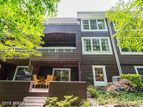 2nd image of 102 Summer Village Dr