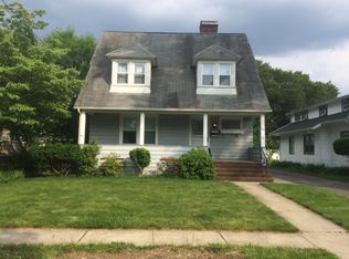 194 Louis St, Hackensack, NJ 07601