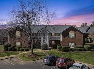 723 Renshaw Ct, Cary, NC 27518