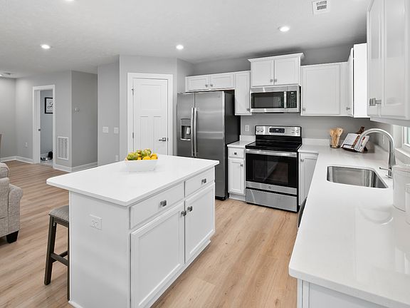 Grand Bahama with Finished Basement