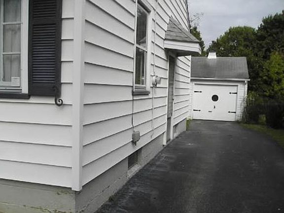 3rd image of 712 Palmer Ave