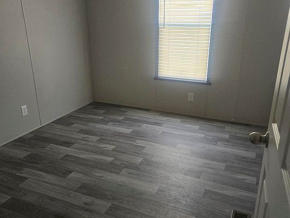 4th image of 4508 E 200 S Trailer 359