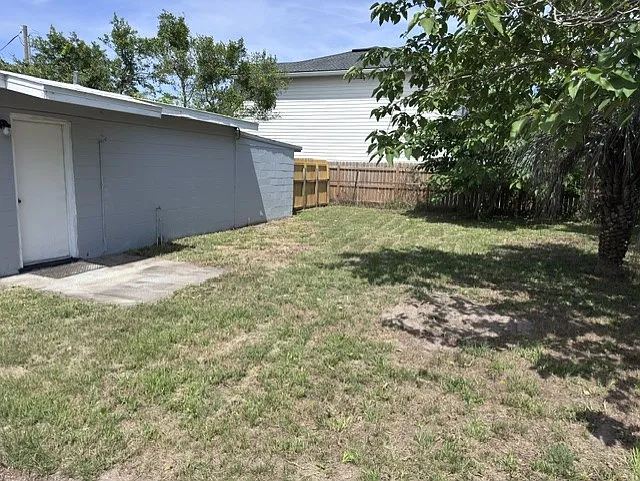 826 Amberjack Ln — Photo 10