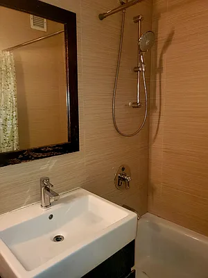 Rented by Triplemint | media 12