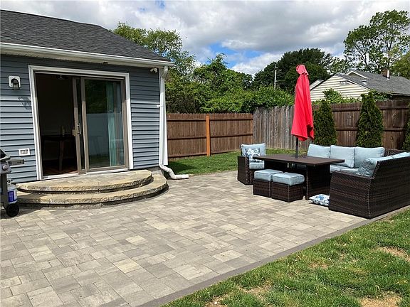 3rd image of 132 Parkside Dr #O2888
