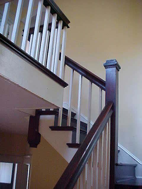2nd image of 9927 Main St