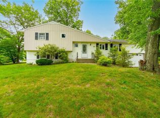 3746 Curry St, Yorktown Heights, NY 10598