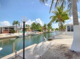 27715 Sea Whip St, Summerland Key, FL 33042