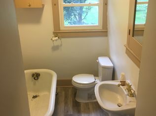 48 E Broad St, Shillington, PA 19607