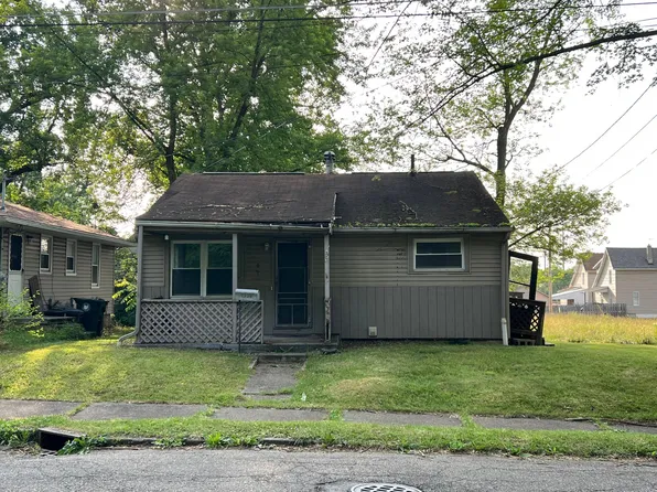 1328 Gross Ave NE, Canton, OH 44705