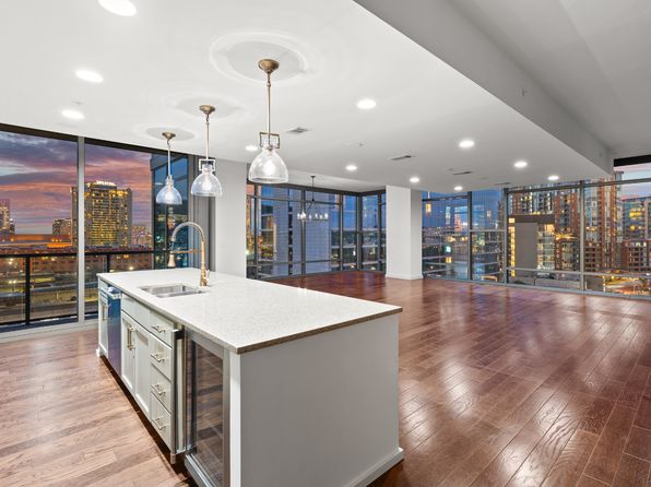 1212 Laurel St APT 701, Nashville, TN 37203