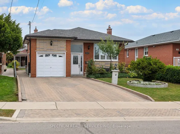 37 Jocada Rd, Toronto, ON M6L 2J4