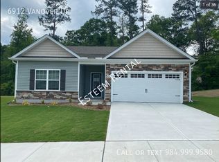 6912 Vanover Dr, Raleigh, NC 27604