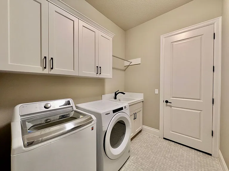 27775 SW Larkspur Ter — Photo 18