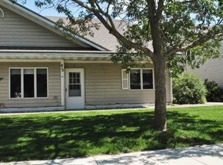 410 S Division St APT 1, Roberts, WI 54023