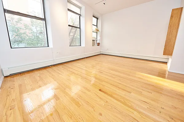 Rented by One Eleven Residential, Inc. | media 2