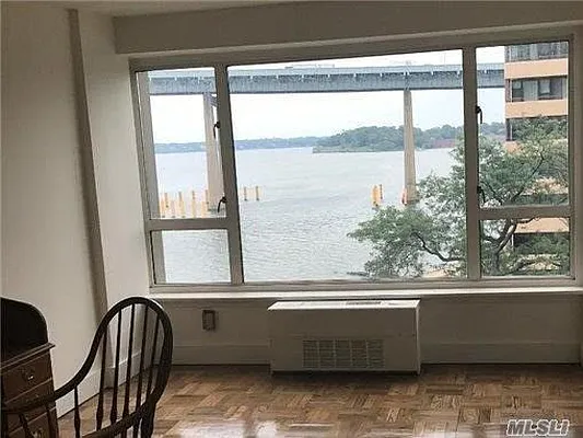 Sold by Lovett Realty, Inc. | media 44