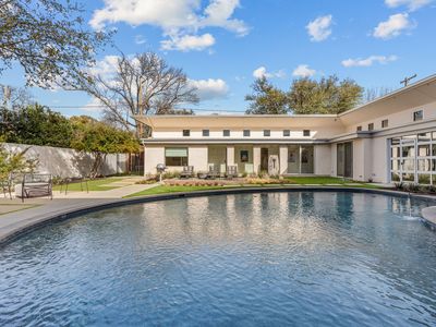 304 Crestwood Dr, Fort Worth, TX, 76107