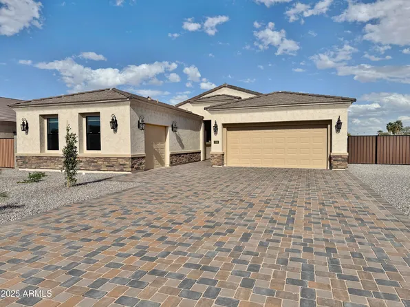 1586 N HIMOSA Drive, Casa Grande, AZ 85122