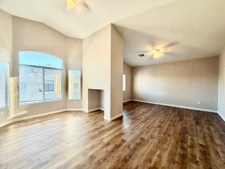 8917 Waltzing Waters Ct — Photo 25
