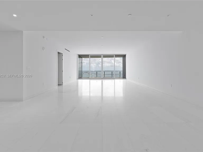 300 Biscayne Boulevard Way #4404 — Photo 12