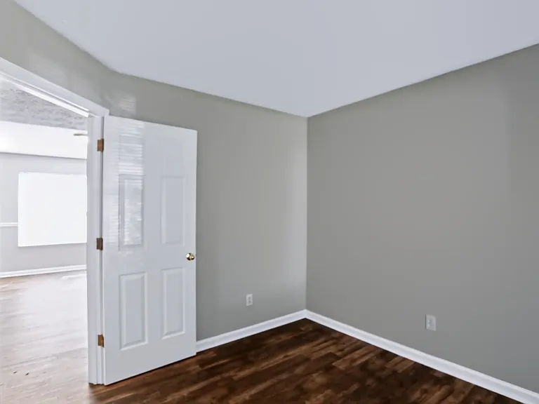 5439 Lake Boggs St — Photo 54