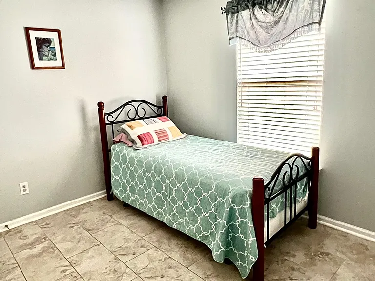 3258 Woodglen Dr — Photo 33
