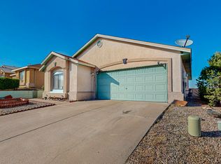 3815 Suntrail Rd NW, Albuquerque, NM 87114