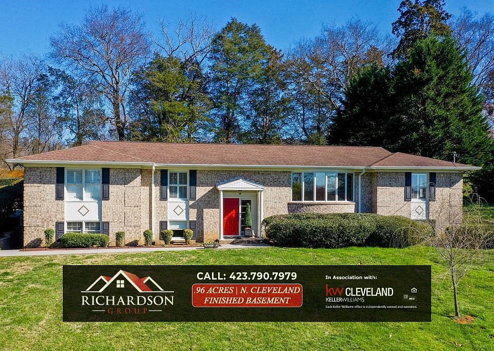 1st image of 3630 Westview Dr NE