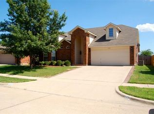 3430 Oxford St, Midlothian, TX 76065