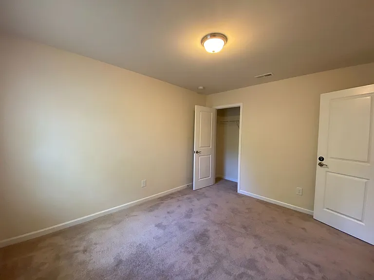 8517 Sharonbrook Dr — Photo 17