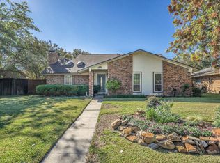 2116 Oak Brook Dr, Richardson, TX 75081