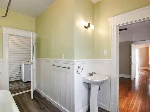 1821 Capitol Ave, Sacramento, CA 95811