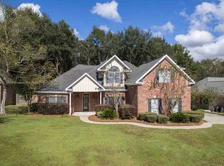 8894 Lake View Dr, Fairhope, AL 36532